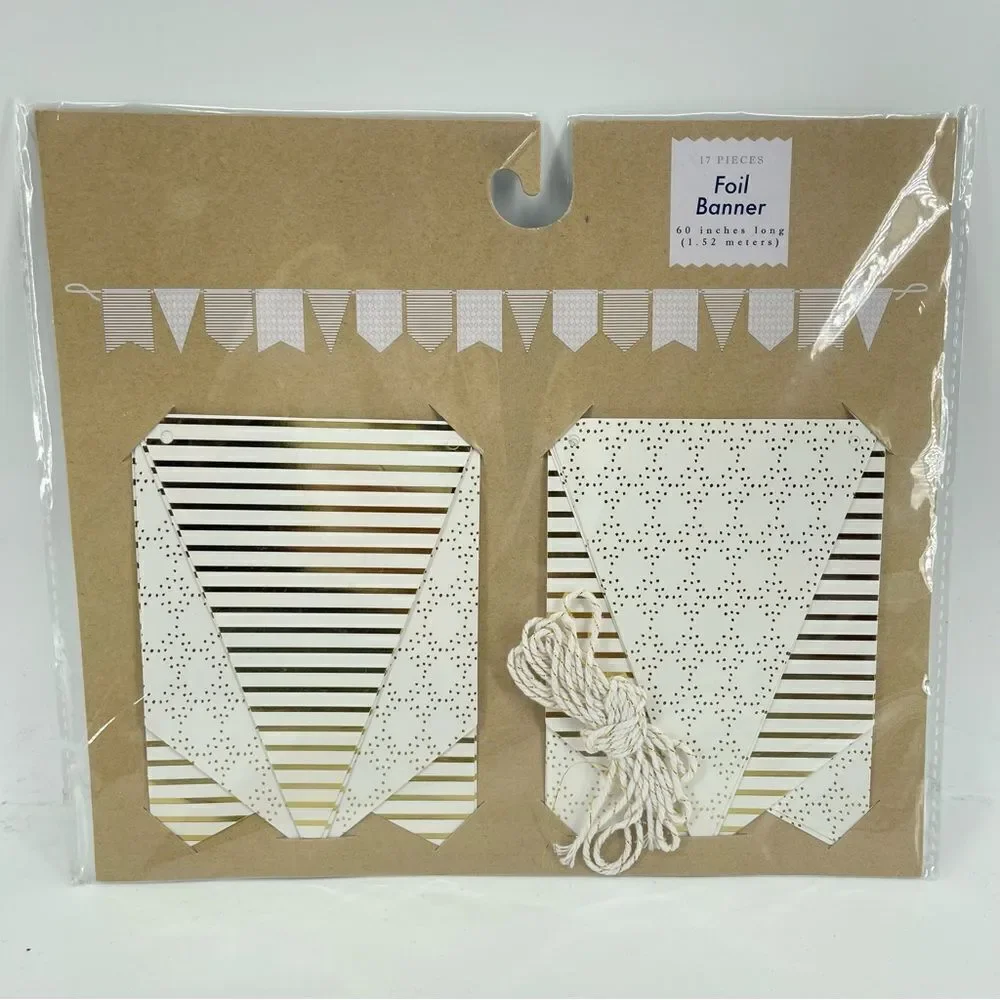 17-Piece Gold Foil Stripe Triangle Pennant Hanging Room Decor Banner 60 Inches